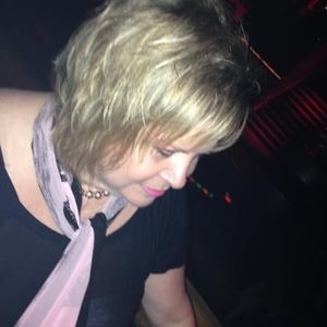 Meet your Posher, Denise